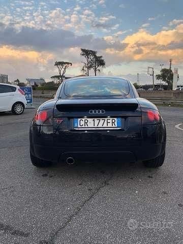 Usata Audi TT 179 CV (131 kW) 2004 Blu Coupé
