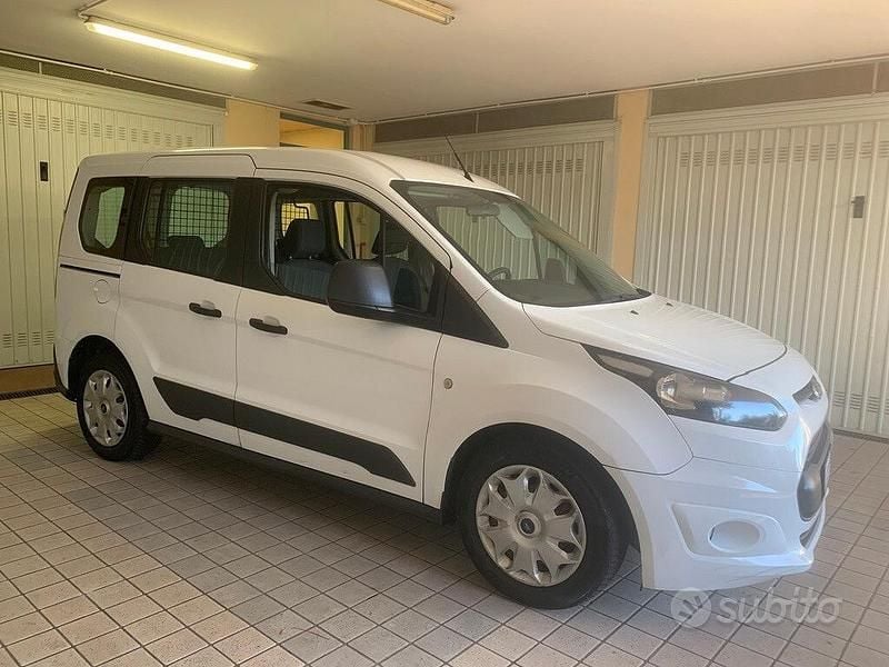 Usata Ford Transit Connect 95 CV (69 kW) 2015 Bianco Monovolume