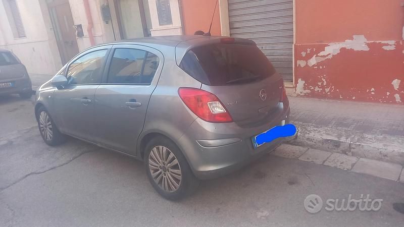 Usata Opel Corsa 2013 Grigio Utilitaria