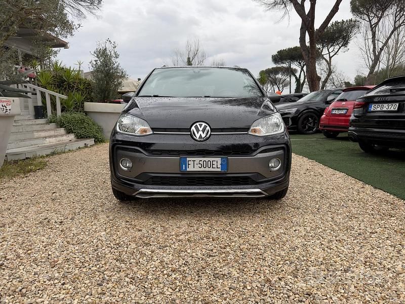 Usata VW up! 75 CV (55 kW) 2018 Nero Utilitaria