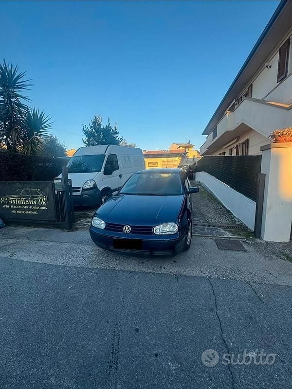 Usata VW Golf 1998 Blu Berlina