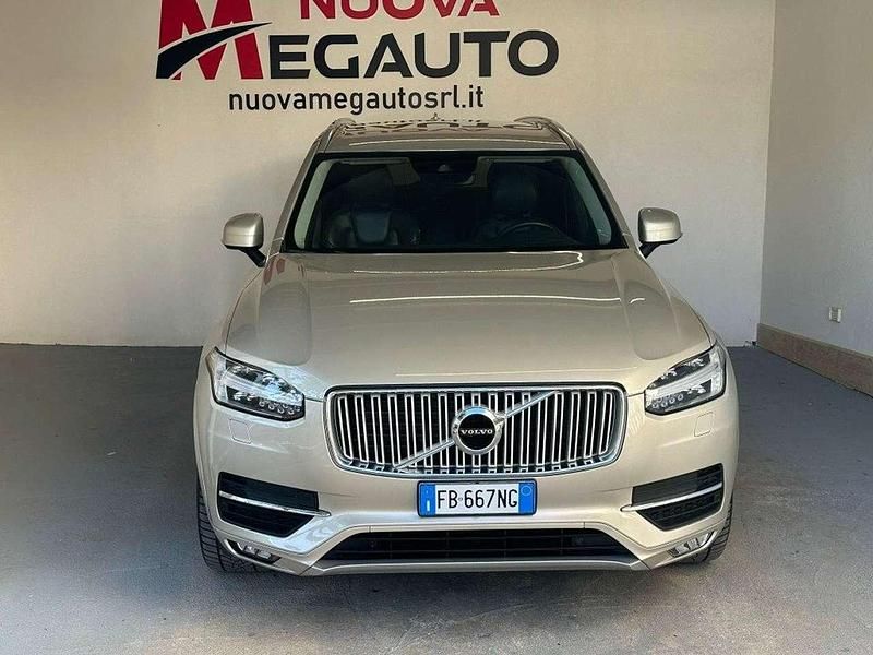 Usata Volvo XC90 Inscription 224 CV (164 kW) 2015 Oro SUV