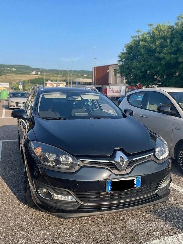 Usata Renault Mégane GrandTour 110 CV (80 kW) 2015 Nero Station wagon