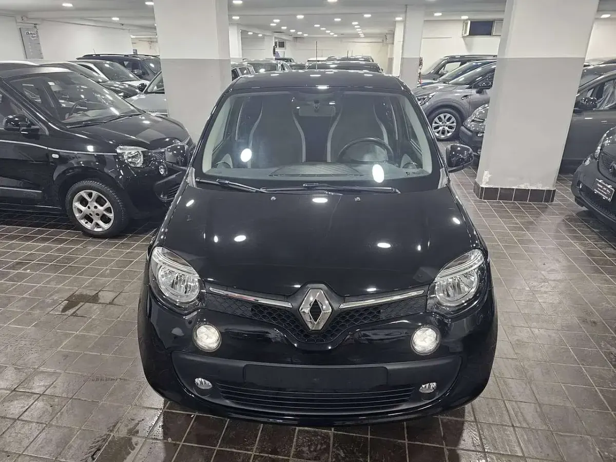 Usata Renault Twingo Black Edition 90 CV (66 kW) 2018 Nero metallizzato Utilitaria
