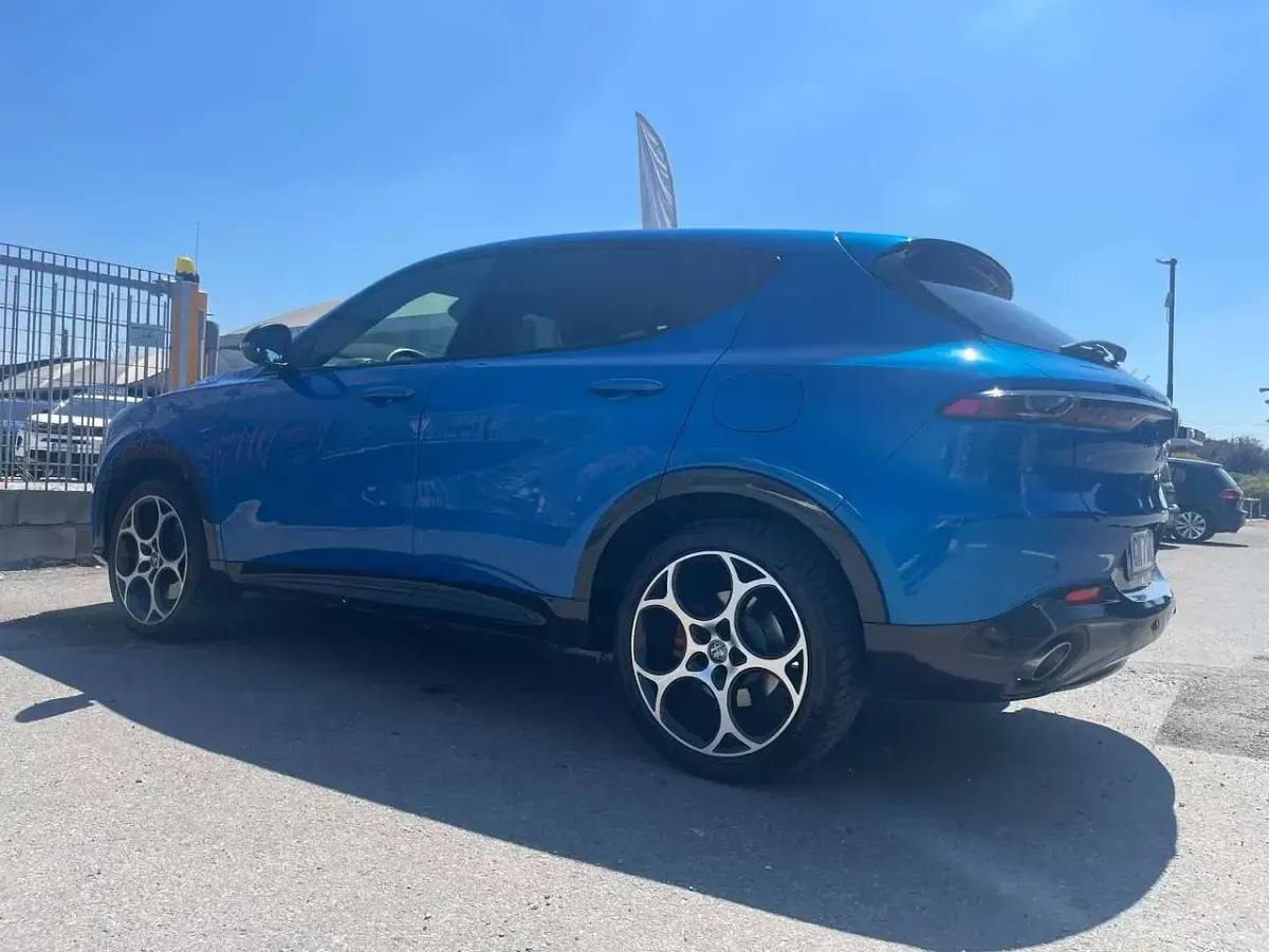 Usata Alfa Romeo Tonale Veloce 280 CV (205 kW) 2023 Blu/azzurro SUV