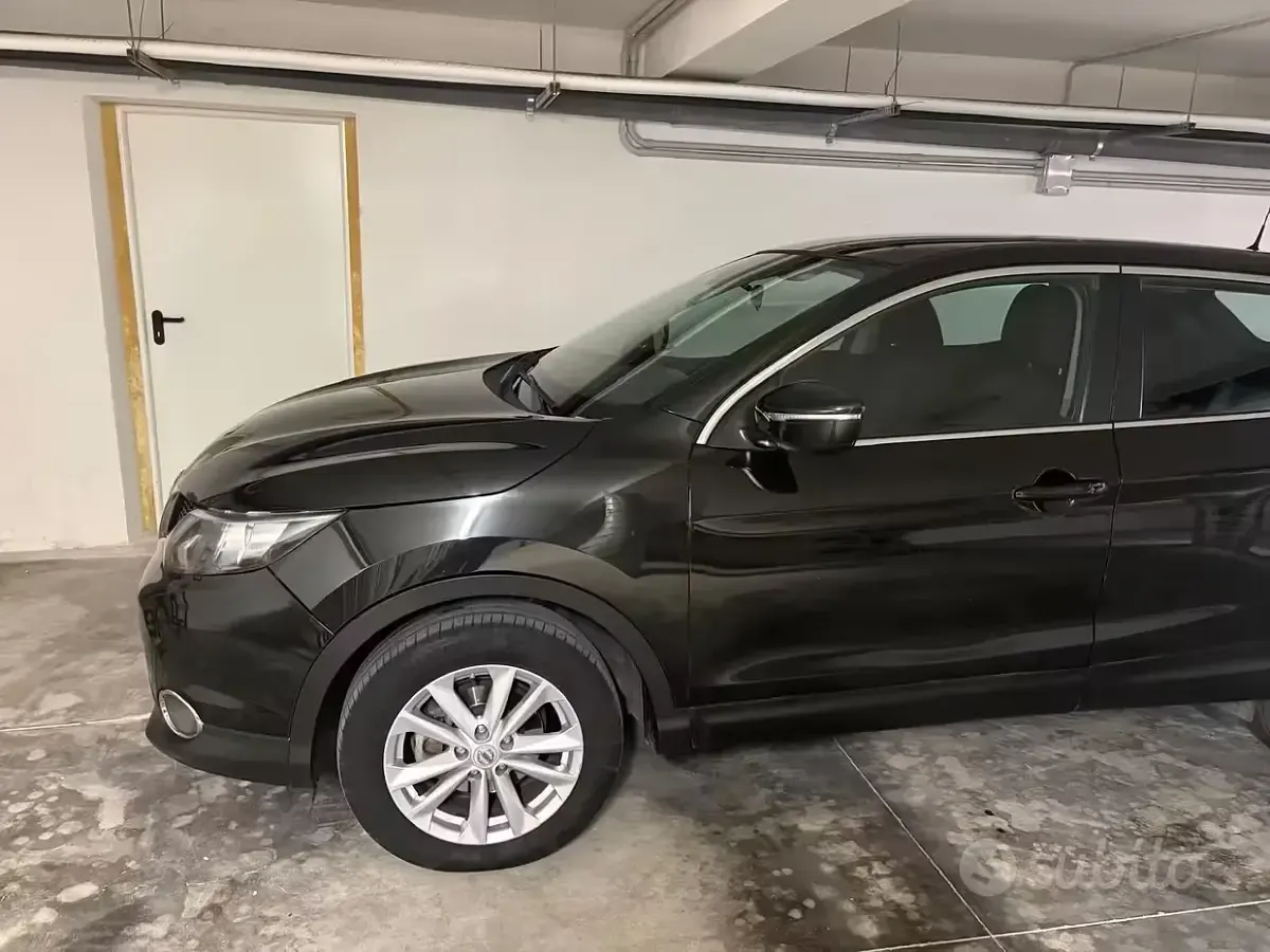 Usata Nissan Qashqai 110 CV (80 kW) 2014 Nero SUV