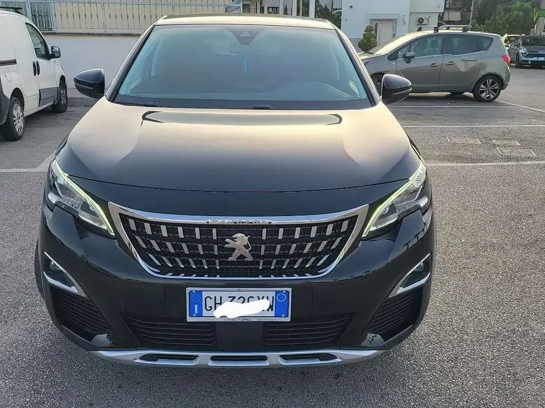 Usata Peugeot 3008 Business-Line 120 CV (88 kW) 2018 SUV