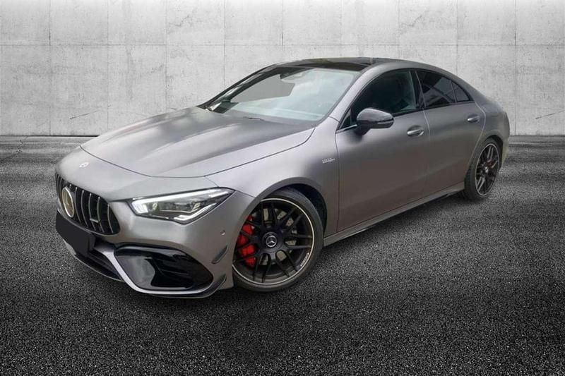 Grigio Usata 2023 Mercedes CLA45 AMG Premium Tre volumi | 64.450 € (Buon prezzo) - Immagine 1/4