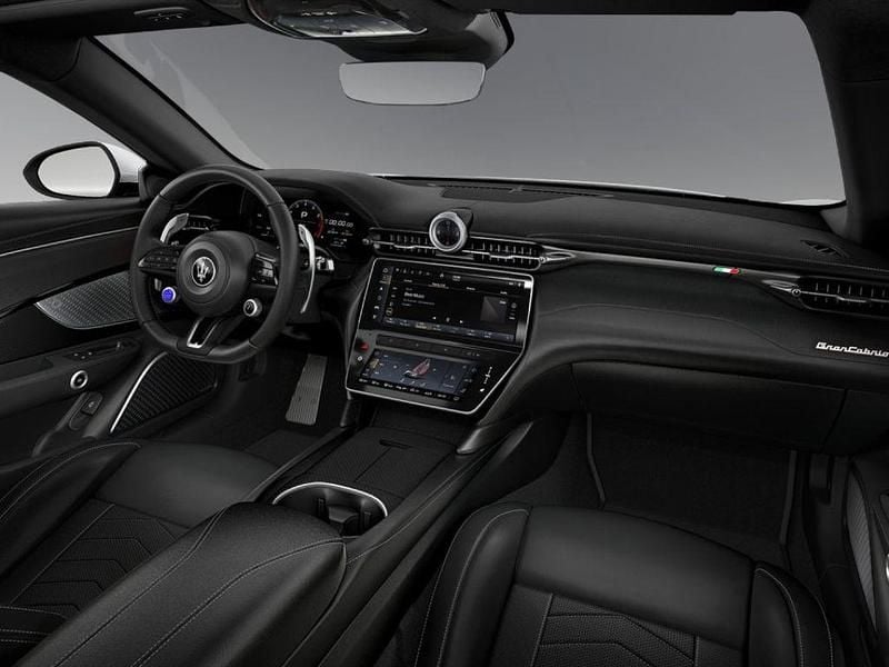 Nuova Maserati GranCabrio 549 CV (403 kW) 2025 Bianco astro Cabrio