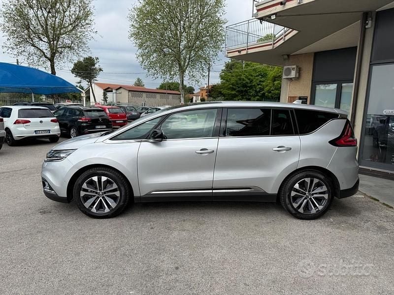 Usata Renault Espace 190 CV (139 kW) 2021 Grigio Monovolume