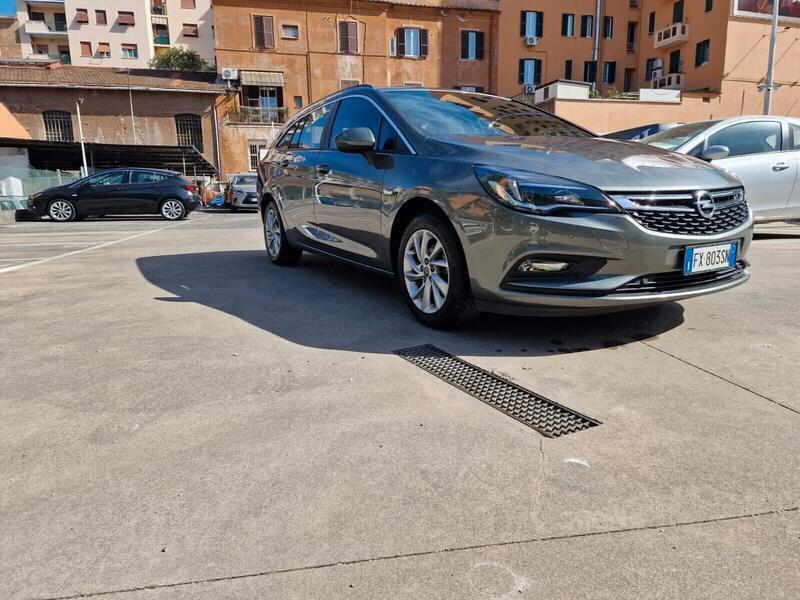 Usato 2019 Opel Astra 1.6 Diesel 110 CV (10.990 €)