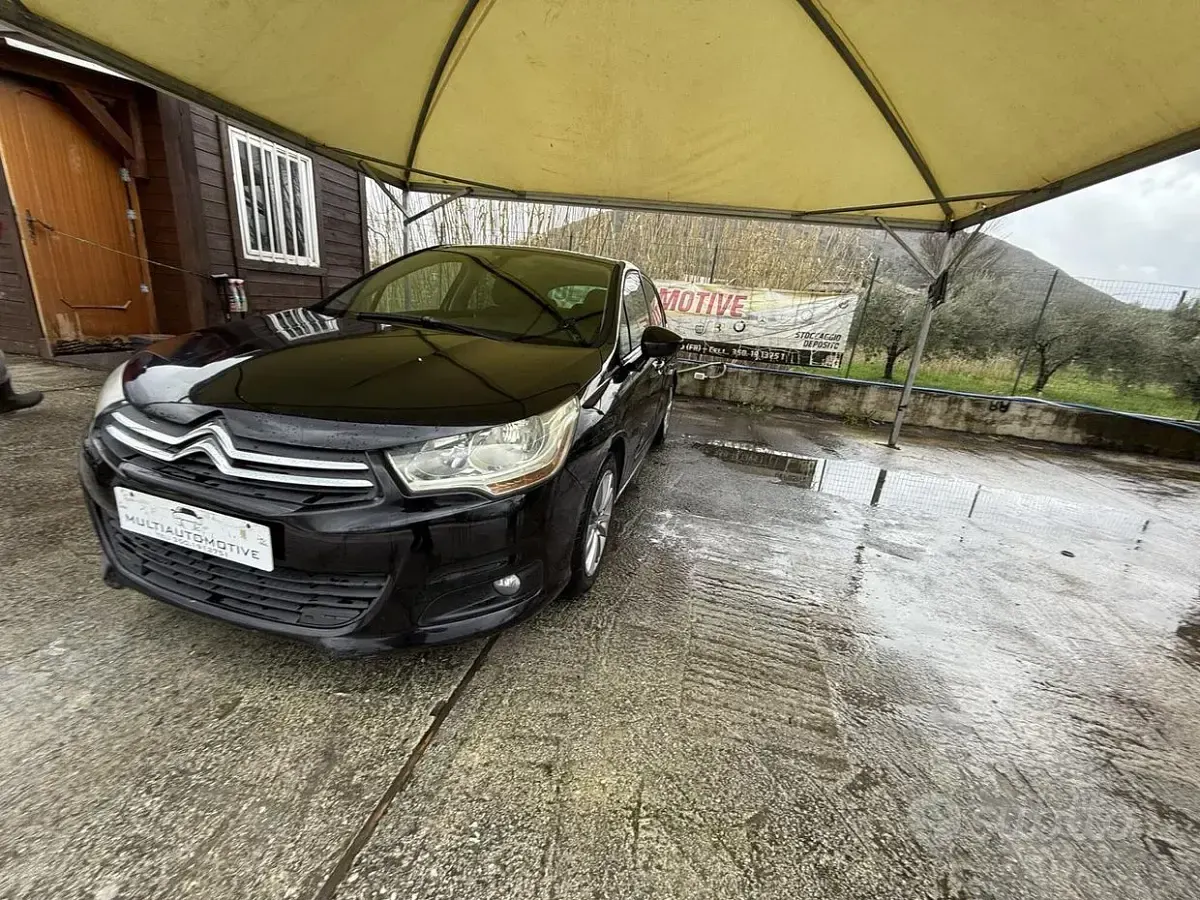 Usata Citroën C4 111 CV (81 kW) 2011 Nero Berlina