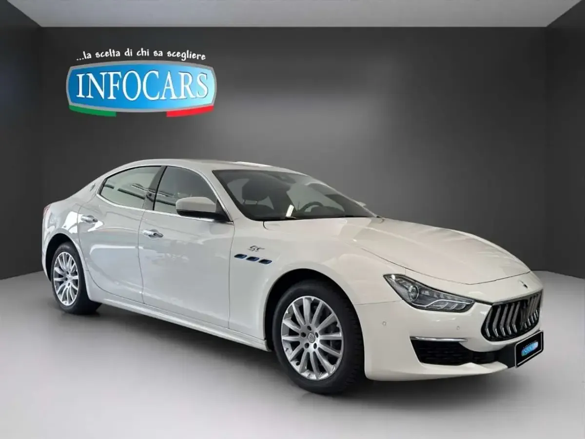 Usata Maserati Ghibli GT 330 CV (242 kW) 2022 Berlina