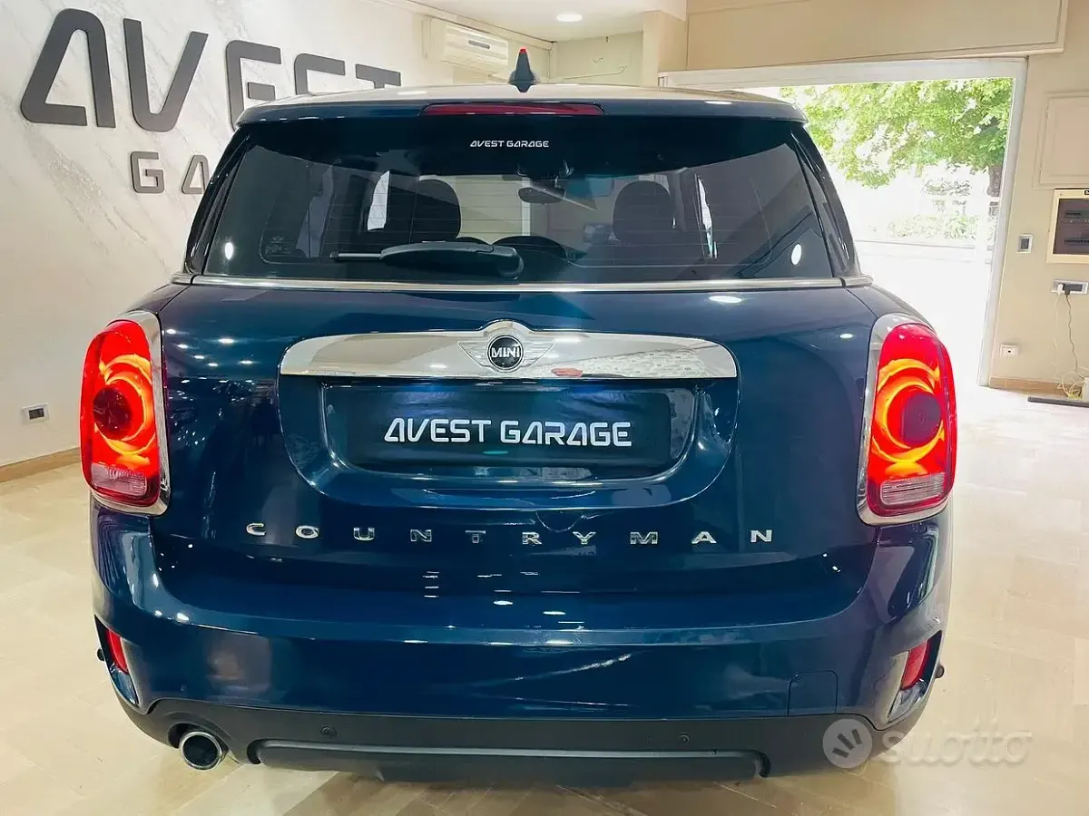 Usata Mini Countryman Hype 136 CV (100 kW) 2018 Bluazzurro SUV