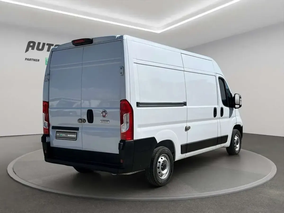 Usata Fiat Ducato 140 CV (102 kW) 2021 Bianco Furgone