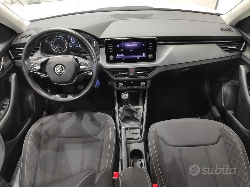 Usata Skoda Kamiq Ambition 110 CV (80 kW) 2023 Bianco SUV