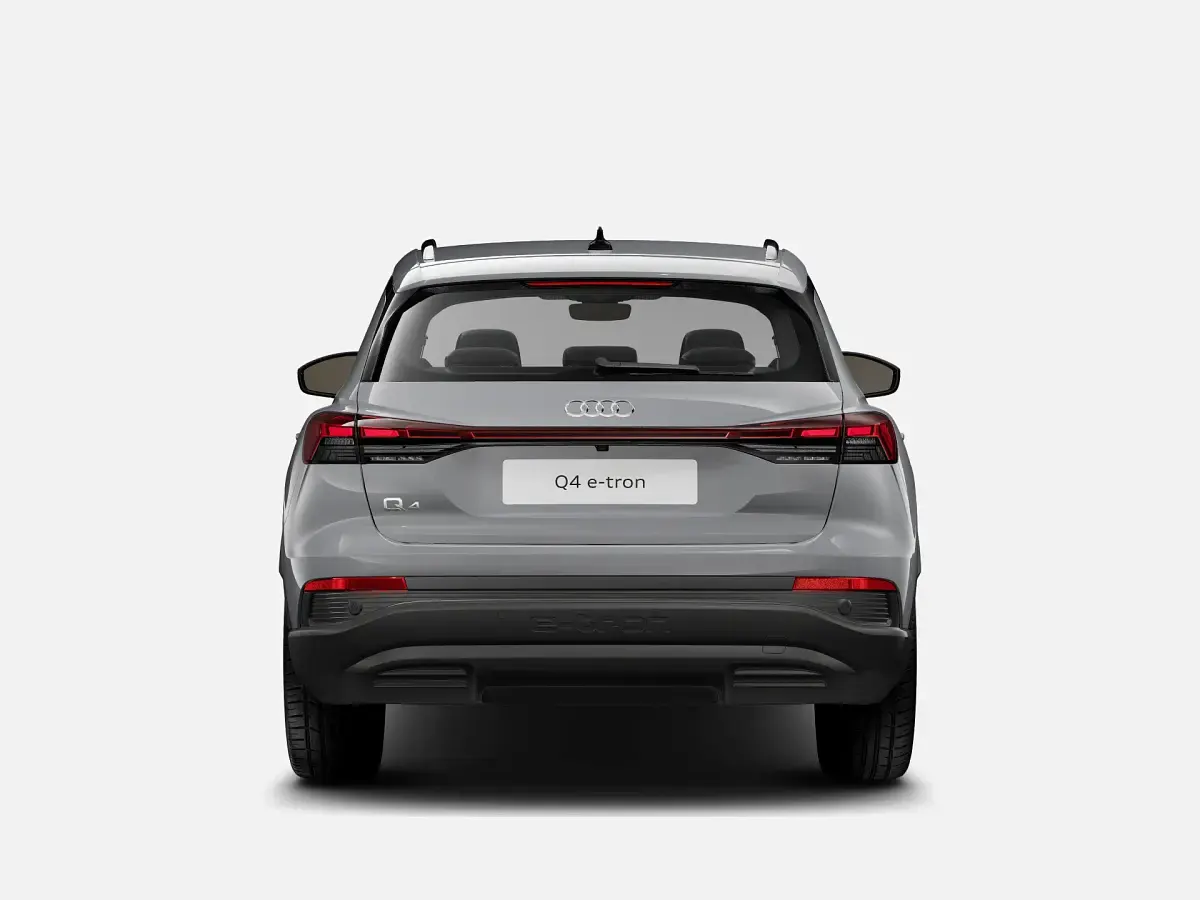 Nuova Audi e-tron Business 210 kW (286 CV) 2025 Grigio selce SUV