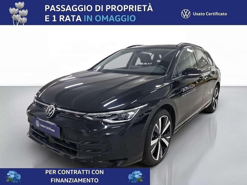 Usata VW Golf VIII Edition 116 CV (85 kW) 2025 Grenadill black metallizzato Station wagon