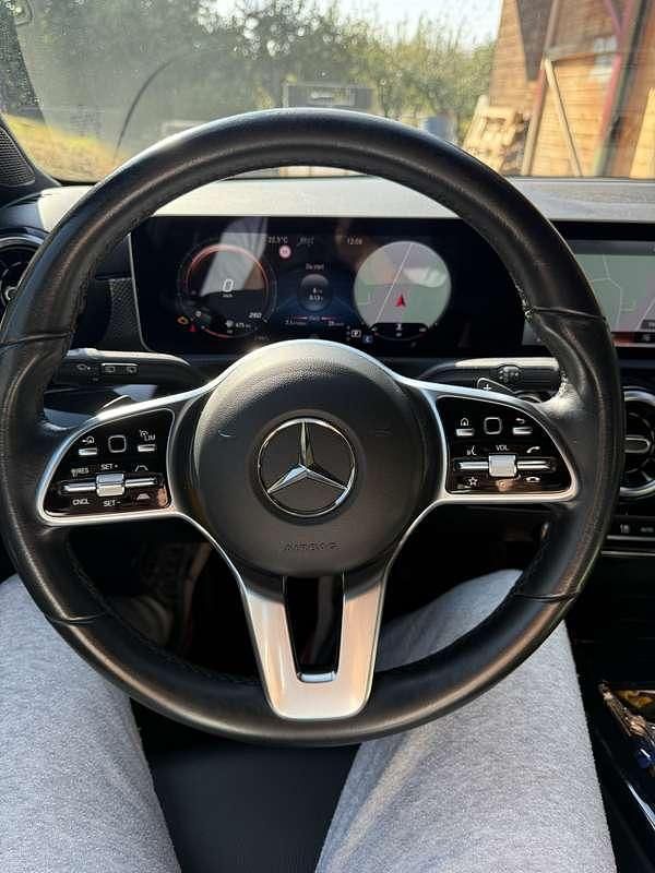 Usata Mercedes A180 116 CV (85 kW) 2020 Berlina