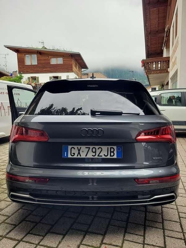 Usata Audi Q5 Sport 231 CV (169 kW) 2020 Grigio SUV