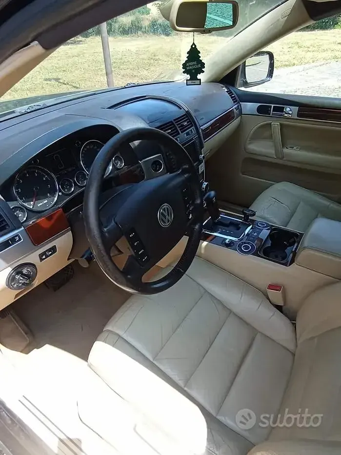 Usata VW Touareg 241 CV (177 kW) 2004 Nero SUV