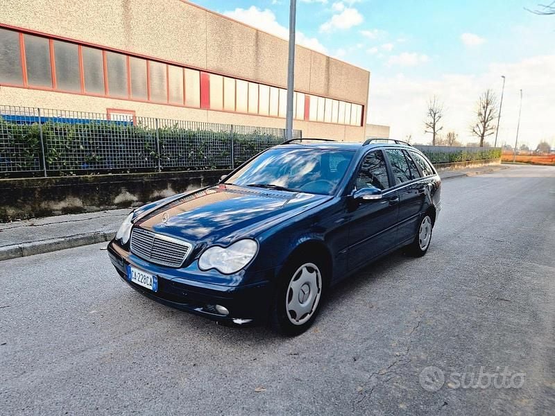 Blu Usata 2002 Mercedes C200 Station wagon | 1200 € (Super prezzo) - Immagine 1/4