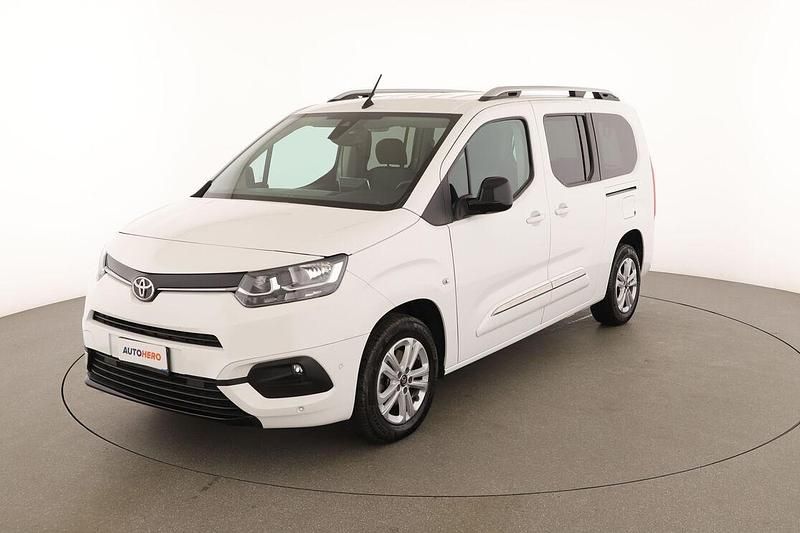 Usata Toyota Proace Verso City 131 CV (96 kW) 2022 Bianco Station wagon