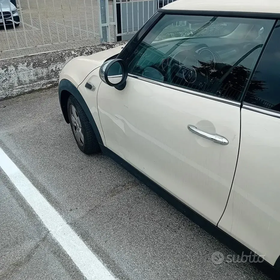 Usata Mini One D 95 CV (69 kW) 2014 Bianco Utilitaria