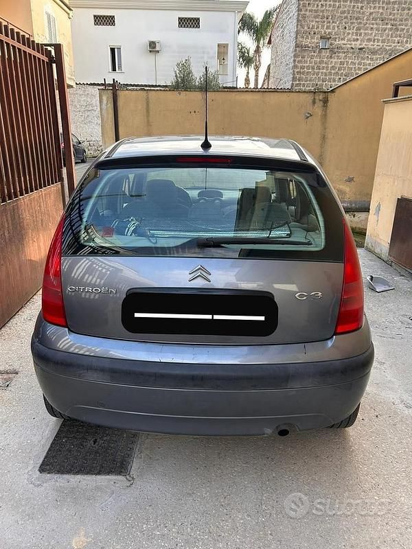 Usata Citroën C3 61 CV (44 kW) 2005 Grigio Utilitaria
