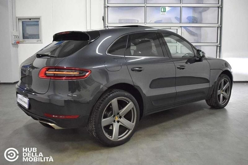 Usata Porsche Macan 265 CV (194 kW) 2018 Grigio SUV