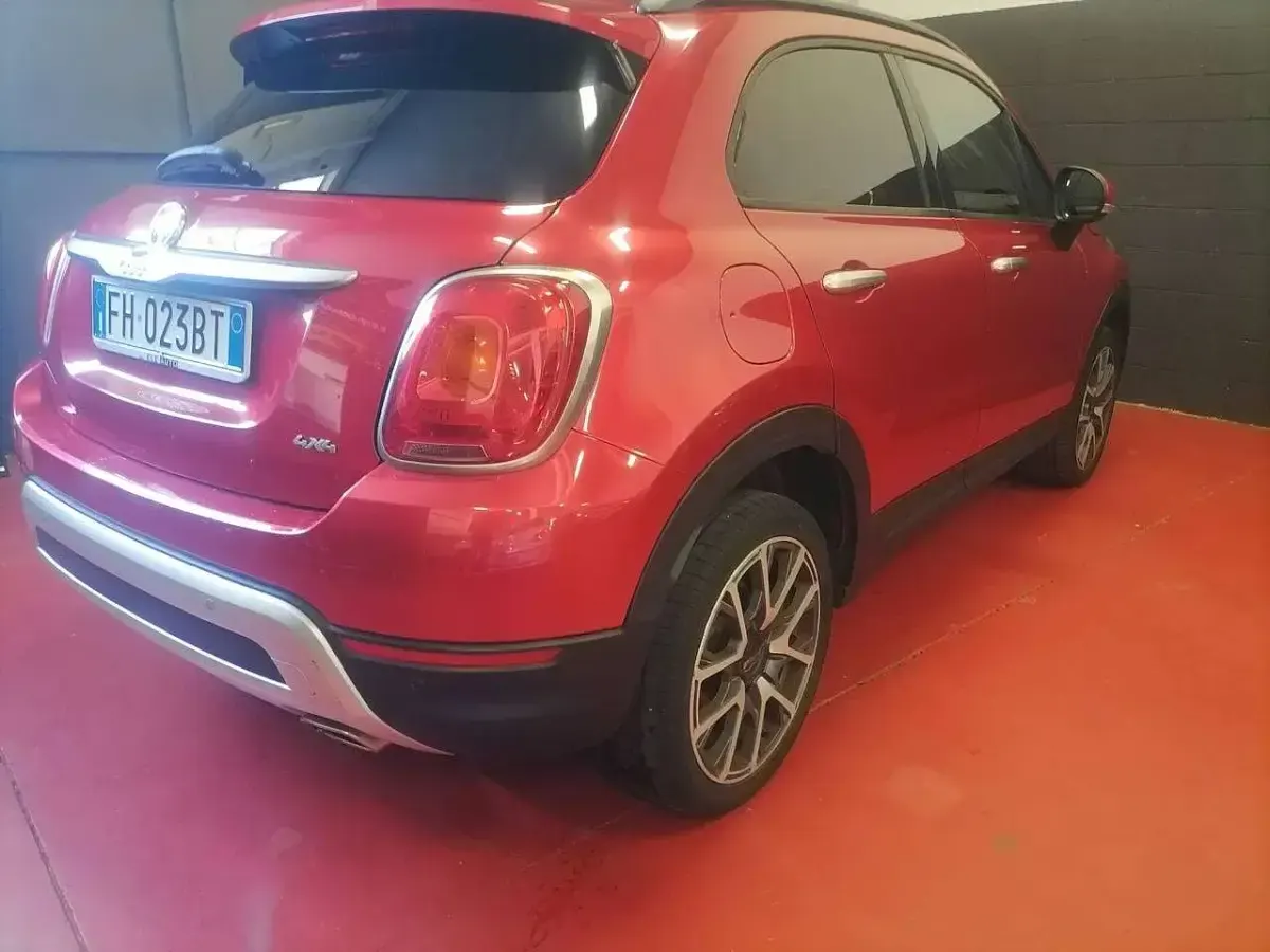 Usata Fiat 500 Cross Plus 140 CV (102 kW) 2017 Rosso Station wagon
