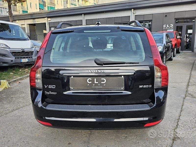 Usata Volvo V50 Summum 136 CV (100 kW) 2008 Nero Station wagon
