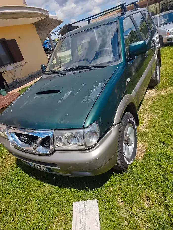 Usata Nissan Terrano 125 CV (91 kW) 1999 Verde SUV
