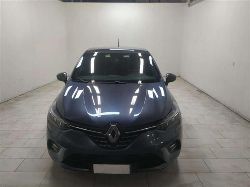Usata Renault Clio V Intens 101 CV (74 kW) 2022 Grigio Berlina