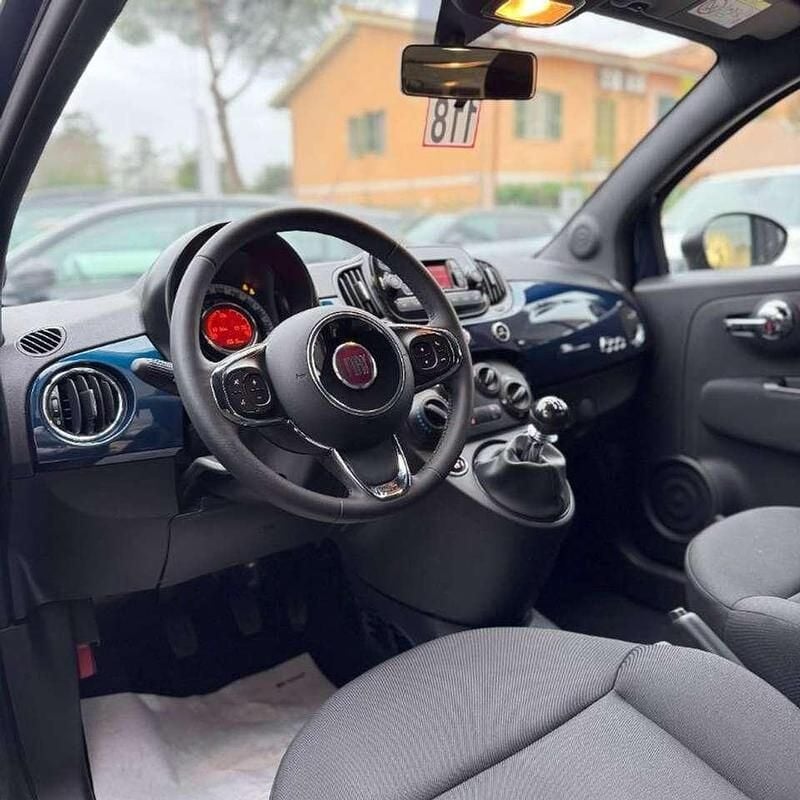 Usata Fiat 500 69 CV (50 kW) 2024 Blu navy Berlina