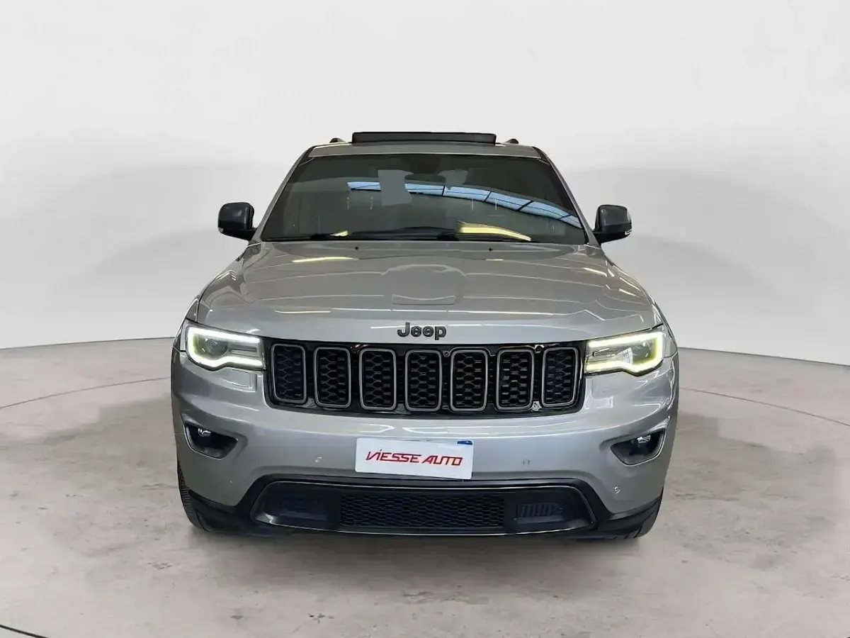 Usata Jeep Grand Cherokee Trailhawk 250 CV (183 kW) 2018 Argento SUV