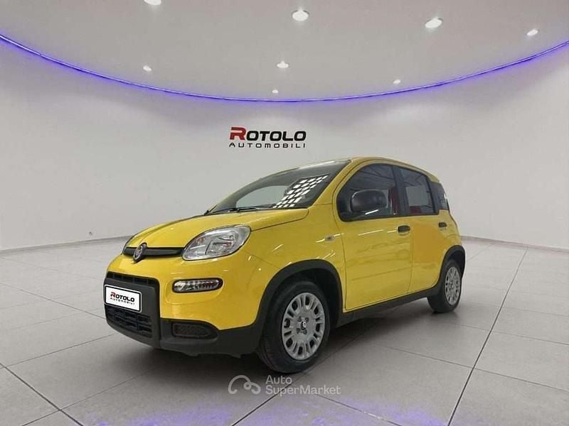 Giallo Usata 2024 Fiat Panda S Utilitaria | 10.490 € (Super prezzo) - Immagine 1/4