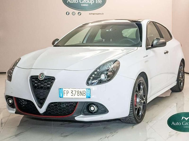 Usata Alfa Romeo Giulietta Veloce 241 CV (177 kW) 2018 Bianco Utilitaria