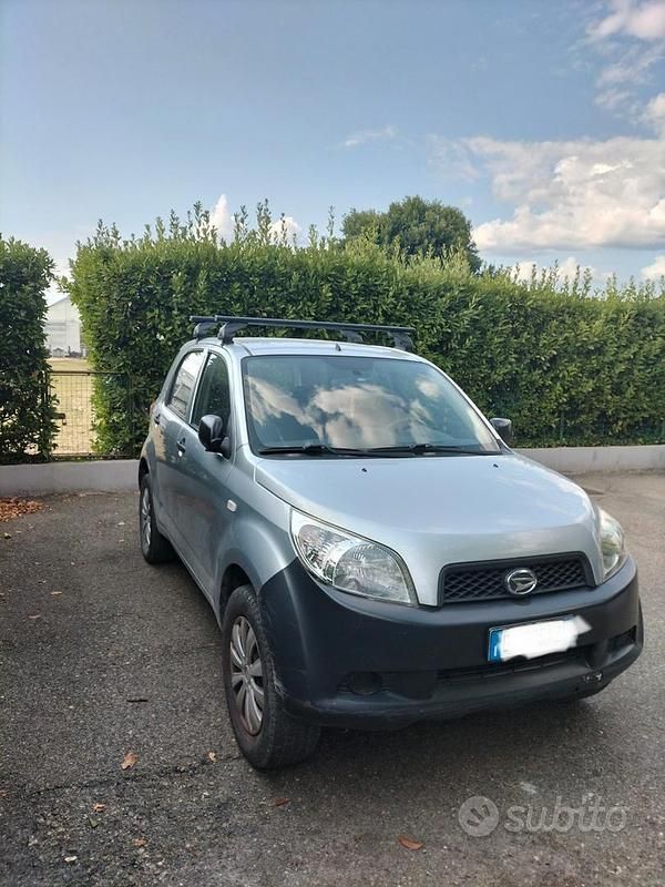 Usata Daihatsu Terios 2007 Grigio SUV