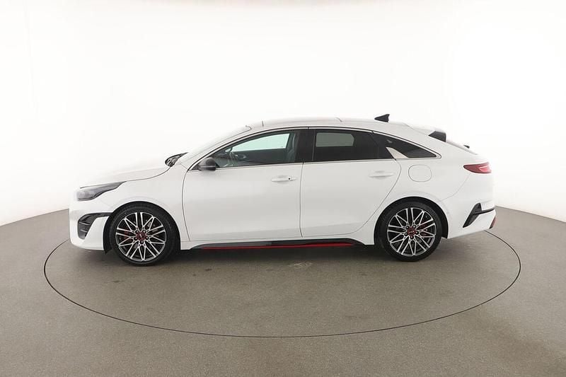 Usata Kia ProCeed GT 205 CV (150 kW) 2023 Bianco Station wagon