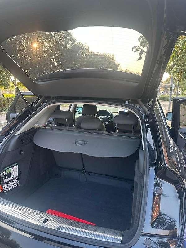 Usata Audi Q3 Design 120 CV (88 kW) 2015 Nero SUV