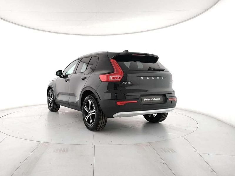 Nuova Volvo XC40 Core 163 CV (119 kW) 2026 Onyx black SUV