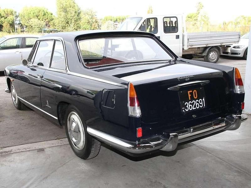 Usata Lancia Flaminia 140 CV (102 kW) 1965 Blu/azzurro Coupé