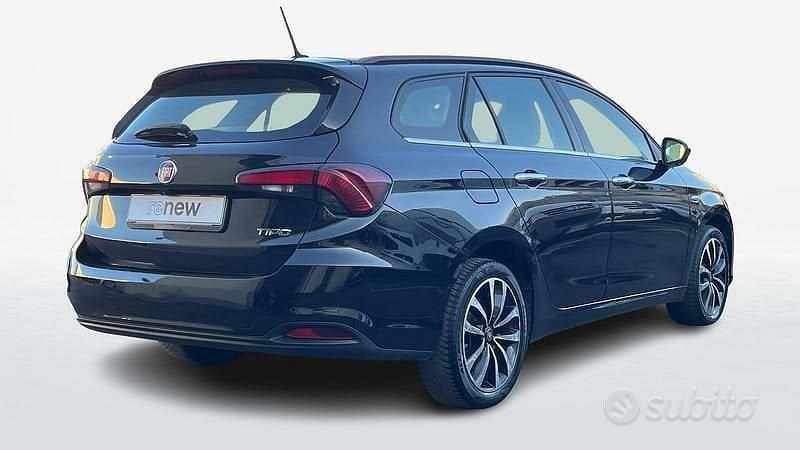 Usata Fiat Tipo Lounge 120 CV (88 kW) 2019 Nero Station wagon