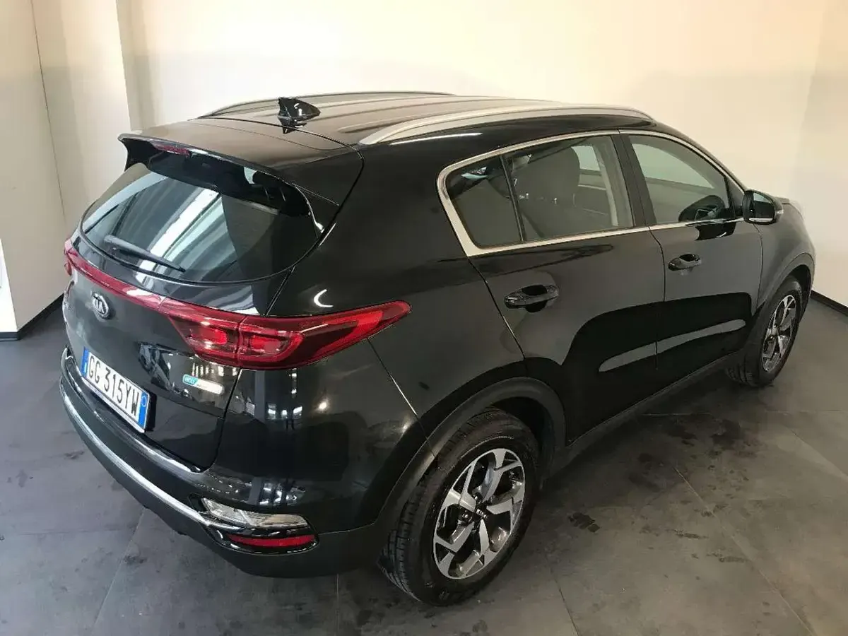 Usata Kia Sportage 136 CV (100 kW) 2021 Nero SUV