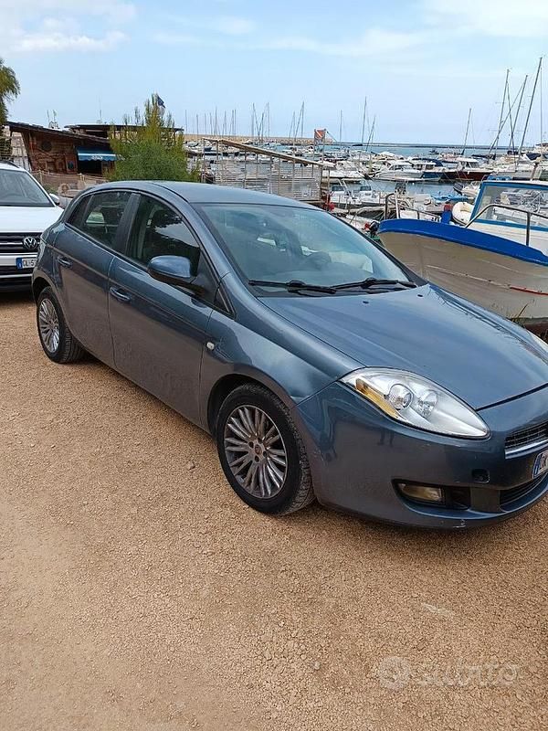 Usata Fiat Bravo 120 CV (88 kW) 2007 Utilitaria