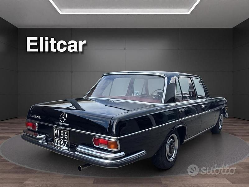 Usata Mercedes S250 145 CV (106 kW) 1960 Nero Berlina
