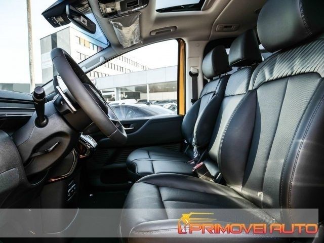 Usata Hyundai Staria Prime 177 CV (130 kW) 2023 Giallo Monovolume