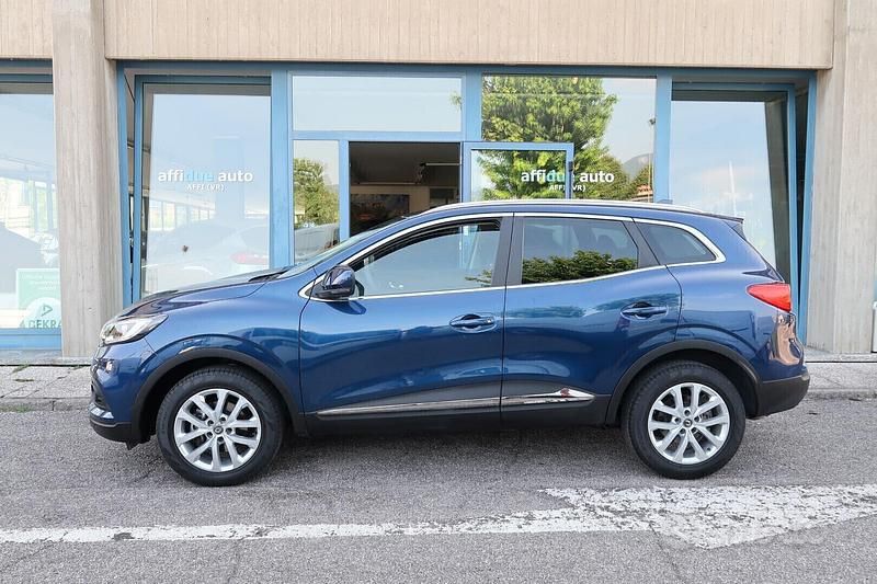 Usata Renault Kadjar Business 140 CV (102 kW) 2021 Blu SUV