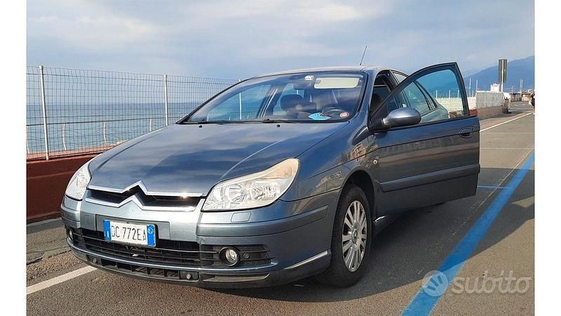 Usata Citroën C5 109 CV (80 kW) 2006 Grigio Berlina
